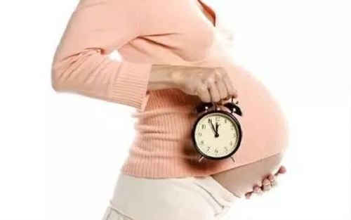 卵巢囊肿影响怀孕吗？美国试管专家的好孕方案是什么？